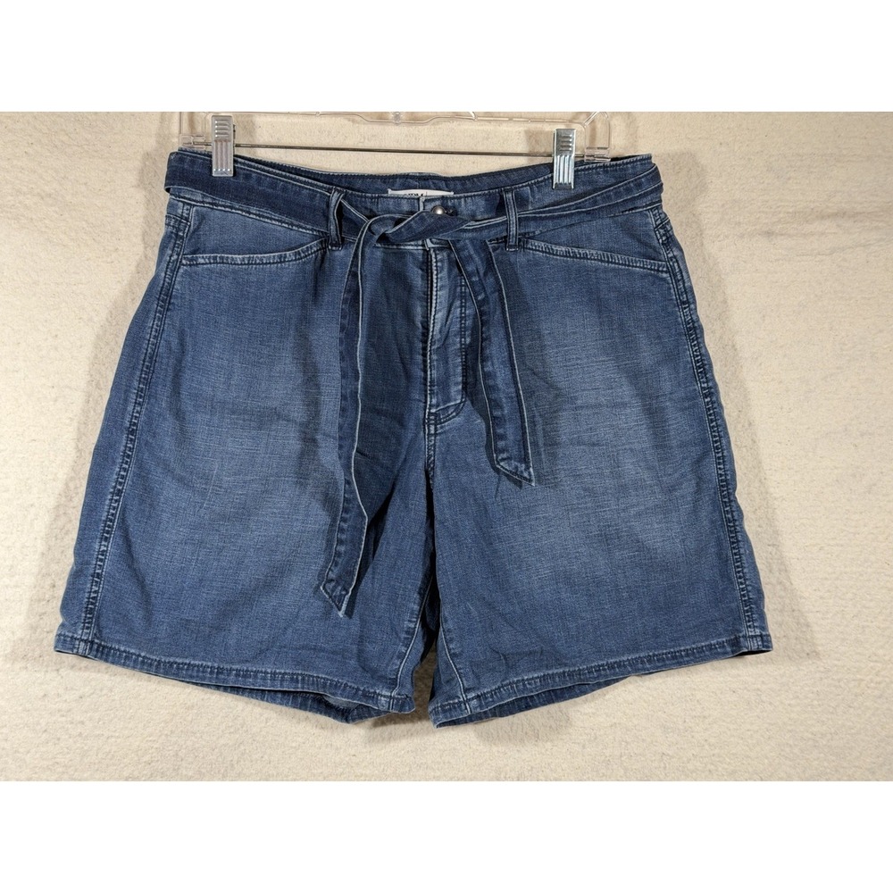 WHBM White House Black Market Belted Shorts Womens 8 Blue Chambray Coastal